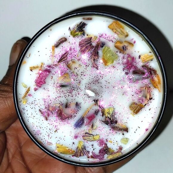 Hand crafted limited edition "Pretty Woman" Zen-Me candle - Picture 1 of 4